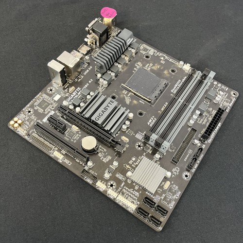 Scheda madre gigabyte - madre,