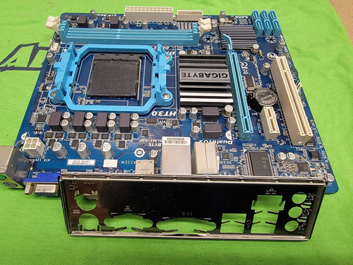 Gigabyte 78lmt s2p amd 760g - gigabyte,